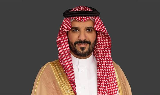 الأستاذ علي بن سعد اليابس